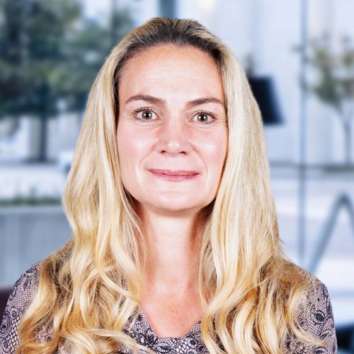 Susie Bio Photo
